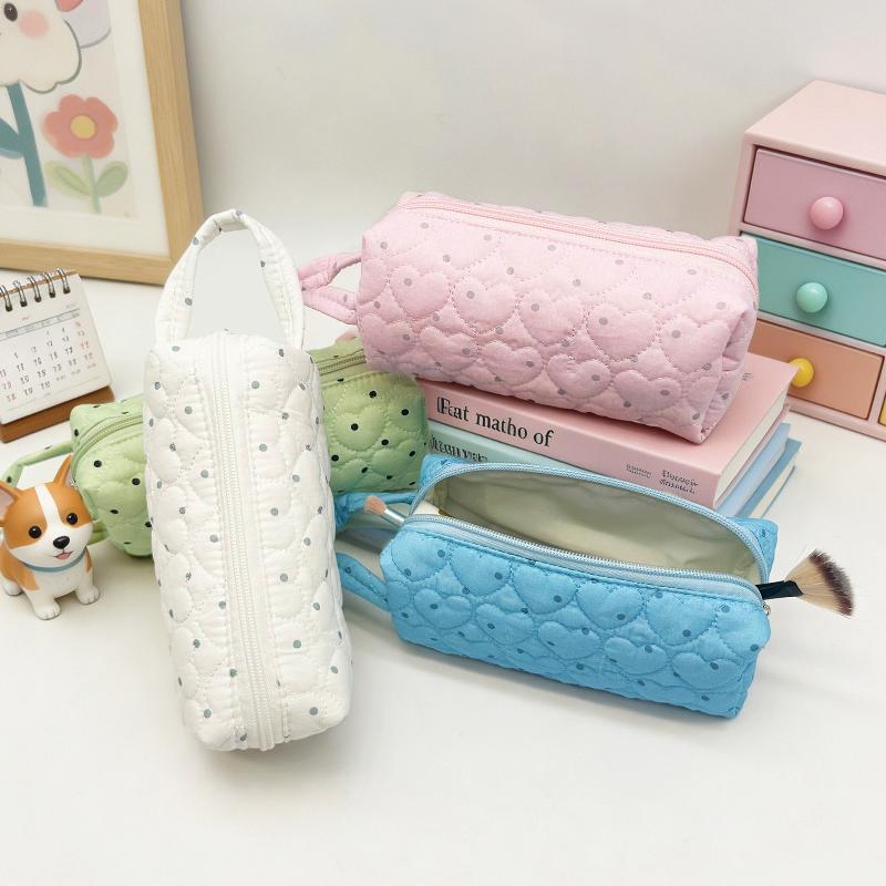 Компактная косметичка в гороше – обзор и цена Cosmetic Bags