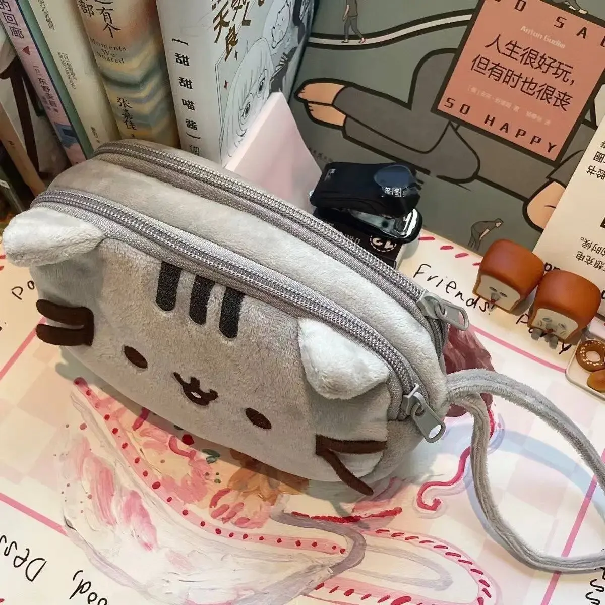 Милый пенал с изображением тол – обзор и цена Cosmetic Bags