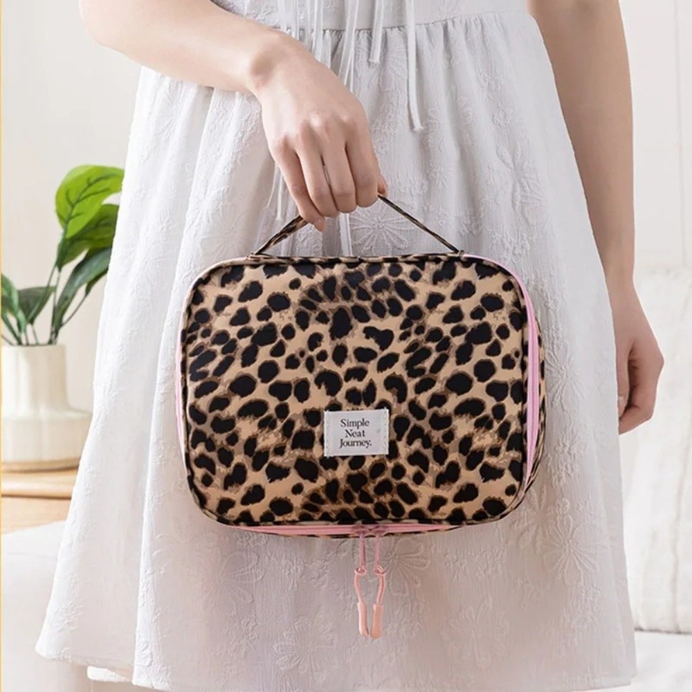 Водонепроницаемая косметичка с – обзор и цена Cosmetic Bags